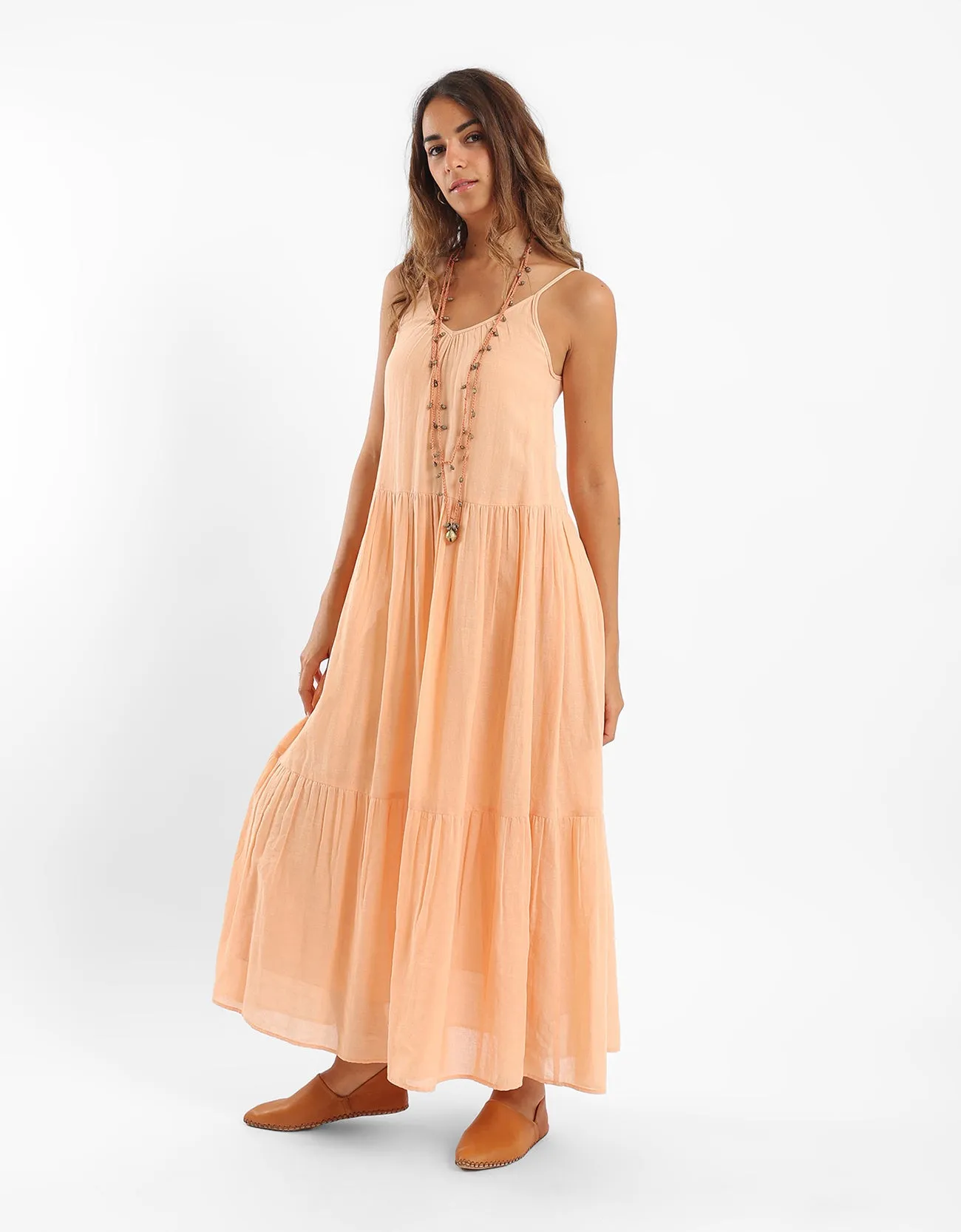 Sleeveless long tear dress